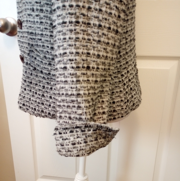 Herve Benard tweed jacket. Size 14 - Picture 8 of 12